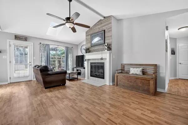 Fort Walton Beach, FL 32547,1057 Emerald Lane