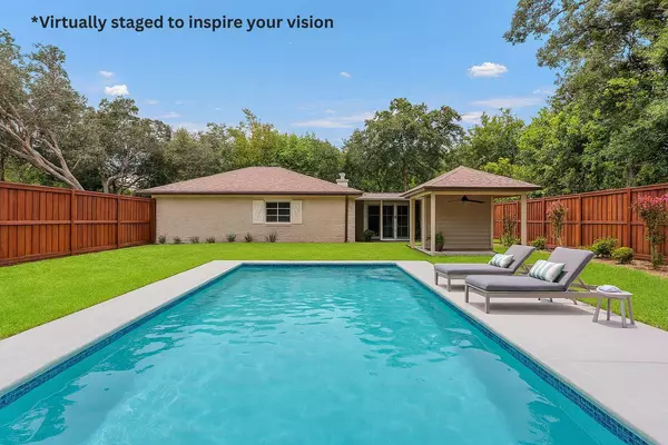 343 Oaklake Lane, Niceville, FL 32578