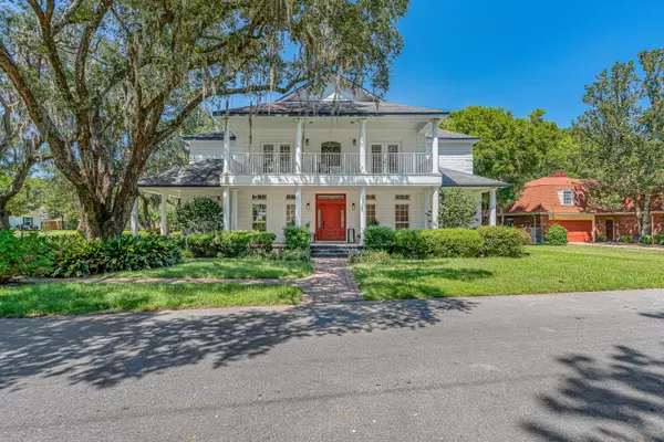 111 Troy Circle, Fort Walton Beach, FL 32547