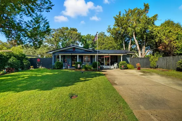 Fort Walton Beach, FL 32548,34 NW Hemlock Drive