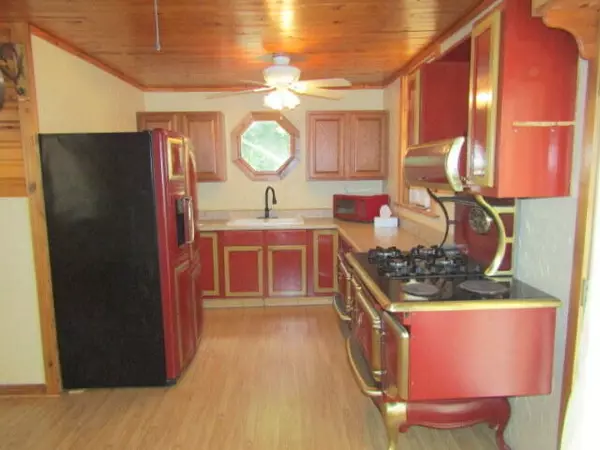 Crestview, FL 32539,3960 Poverty Creek Road