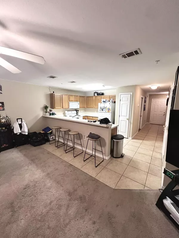 Fort Walton Beach, FL 32548,10 SE Park Circle  #A4