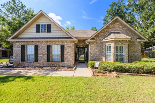 38 Camellia Court, Freeport, FL 32439