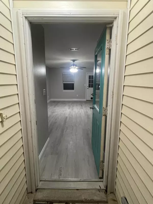 Niceville, FL 32578,162 Meadowbrook Court