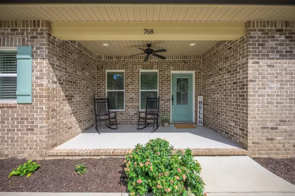 Defuniak Springs, FL 32433,768 Long Road