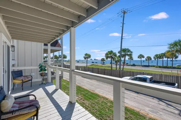200 Pensacola Beach Road #D2, Gulf Breeze, FL 32561