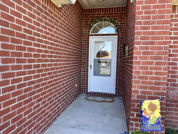 Crestview, FL 32539,296 Limestone Circle