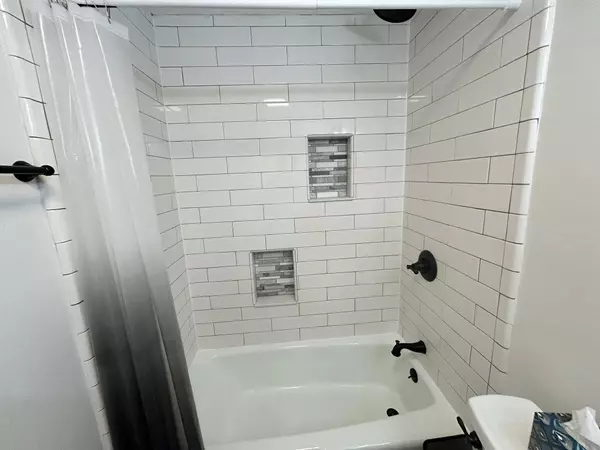 Niceville, FL 32578,115 Country Club Drive #115