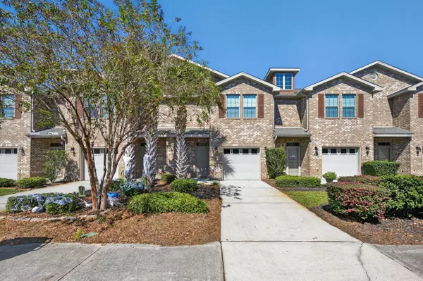 8900 White Ibis Way, Navarre, FL 32566