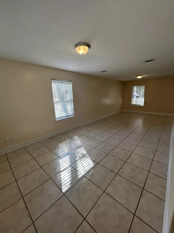 Freeport, FL 32439,70 Cypress Lane