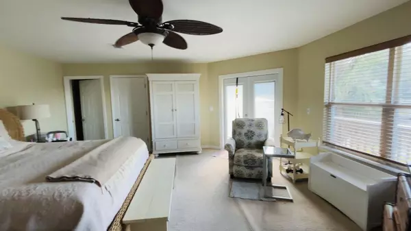 Freeport, FL 32439,284 Grove Lane