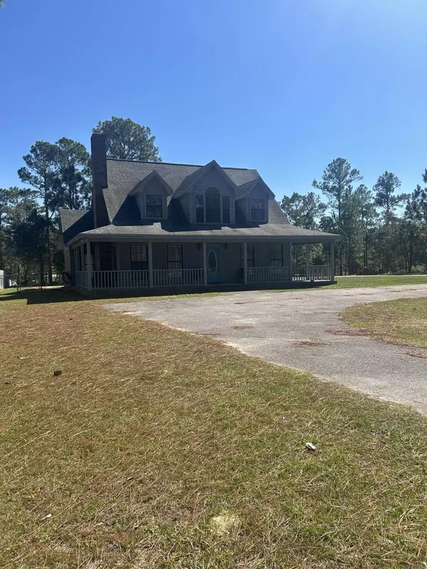 Defuniak Springs, FL 32433,1136 Ten Lakes Drive