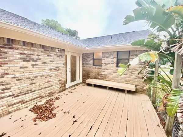 Destin, FL 32541,361 Evergreen Place