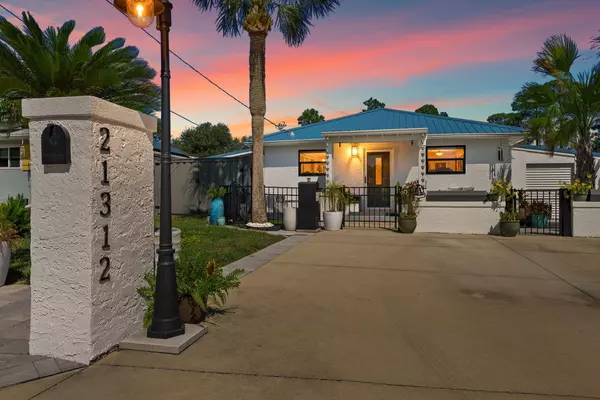 Panama City Beach, FL 32413,21312 Hilltop Avenue