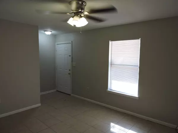 Crestview, FL 32539,103 Hampton Drive