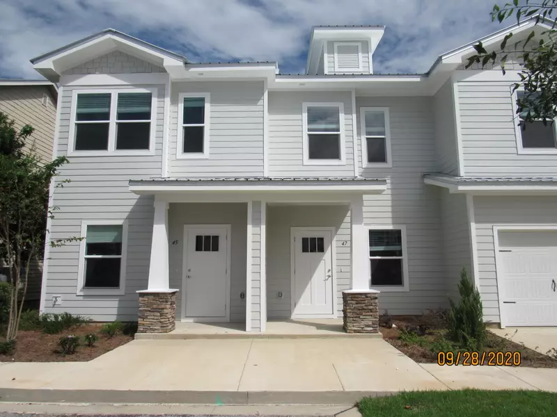 47 S Sand Palm Road, Freeport, FL 32439