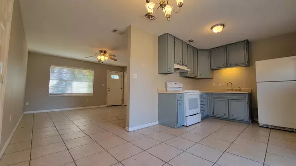 Destin, FL 32541,709 Whippoorwill Lane