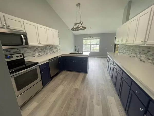 Crestview, FL 32536,427 Triton Street