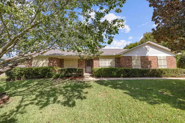 1730 Village Parkway, Gulf Breeze, FL 32563