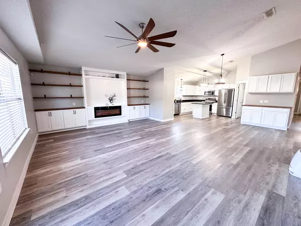 Crestview, FL 32539,269 Limestone Circle