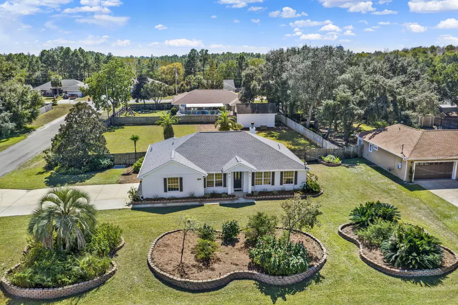 7271 Manatee Street, Navarre, FL 32566