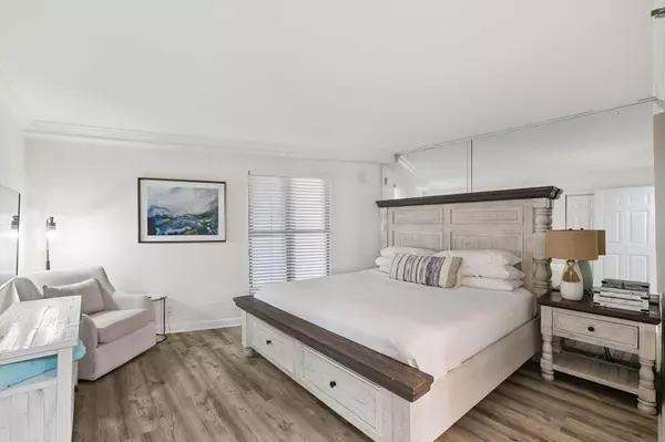 Miramar Beach, FL 32550,4221 Beachside Two Drive  #4221