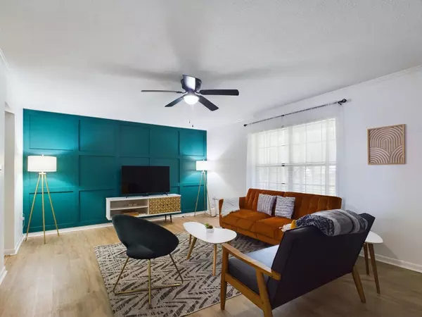 121 4Th Avenue,  Shalimar,  FL 32579