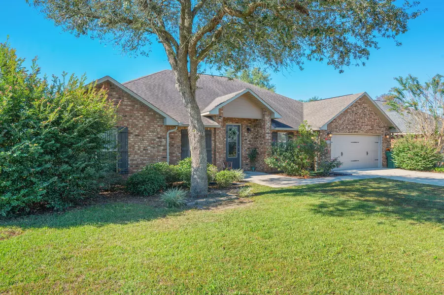 4675 Chanteuse Parkway, Crestview, FL 32539