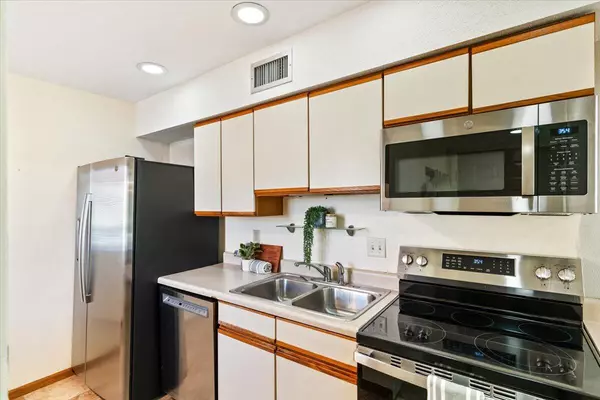 Fort Walton Beach, FL 32548,228 Amberjack Drive #35