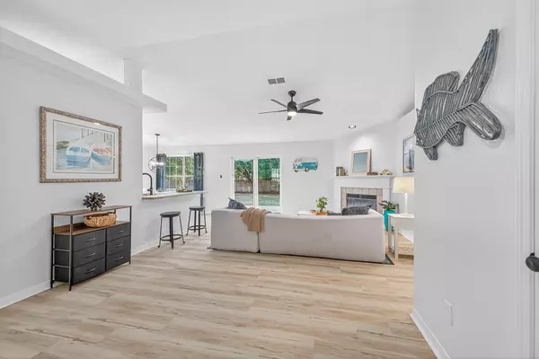 Navarre, FL 32566,7271 Mossy Oaks Drive