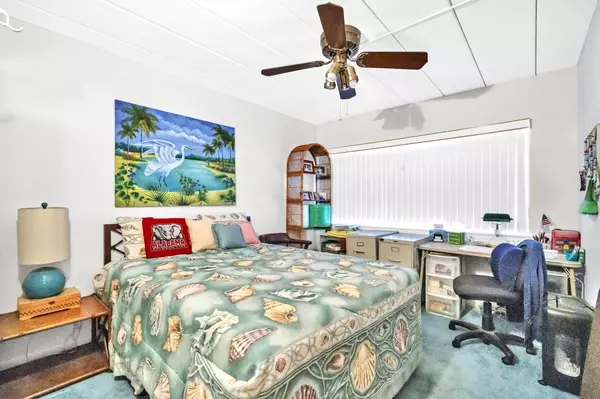 Fort Walton Beach, FL 32548,424 Caviar Drive