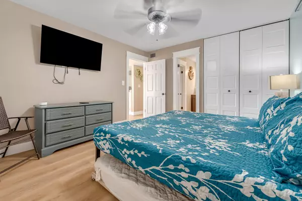 Destin, FL 32541,4000 Gulf Terrace Drive  #116