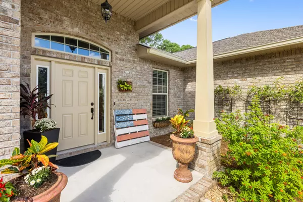 Navarre, FL 32566,1801 Spitfire Street