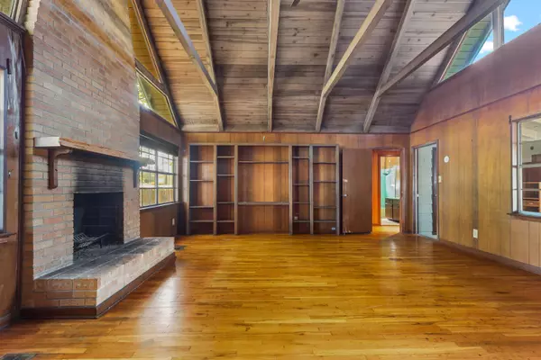 Destin, FL 32541,431 Benning Drive