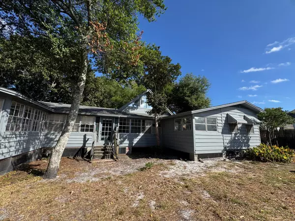 Destin, FL 32541,431 Benning Drive