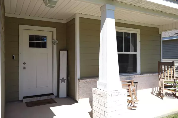 Navarre, FL 32566,8544 Laredo Street