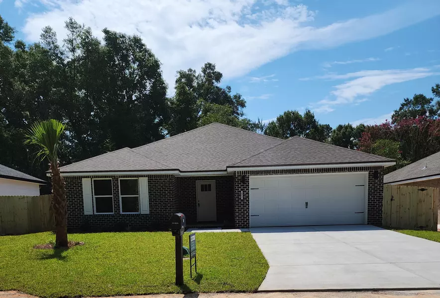 693 E Bowers Avenue, Crestview, FL 32539