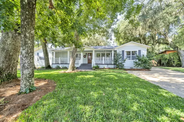 Fort Walton Beach, FL 32548,32 SE Bay Drive