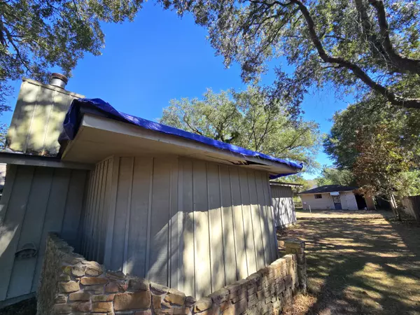 Navarre, FL 32566,7053 Gandy Dr Drive