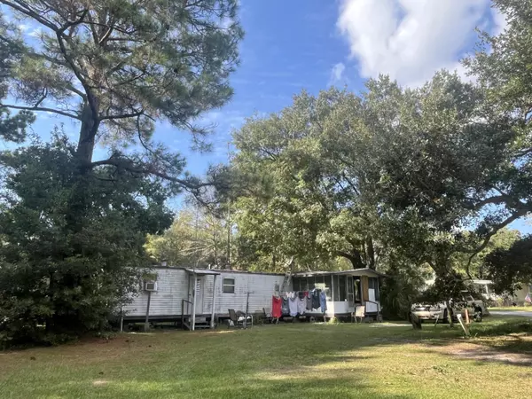 Freeport, FL 32439,75 Hankins Road