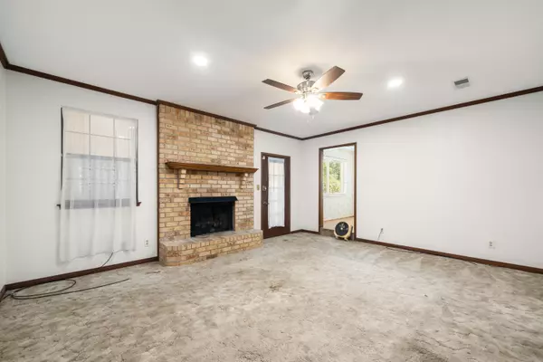 Mary Esther, FL 32569,232 Lakeside Lane