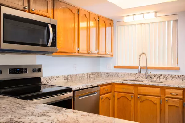 Panama City, FL 32401,100 Cherry Street  #APT 503