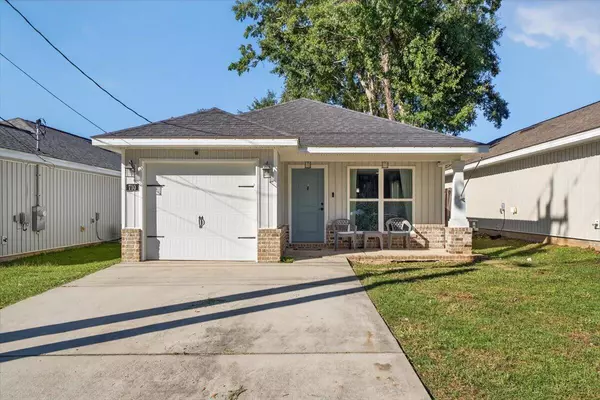 710 W Detroit Boulevard, City Of Pensacola, FL 32534