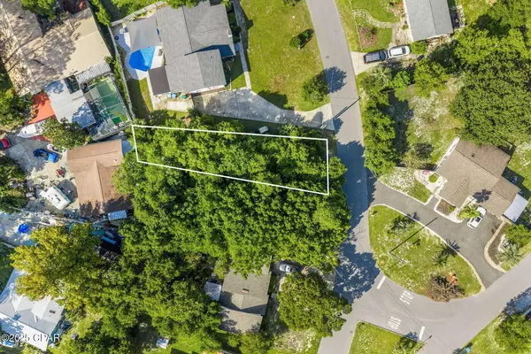 Panama City Beach, FL 32413,142 Half Acre Lane