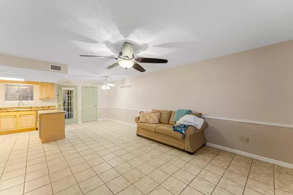 Panama City Beach, FL 32407,176 White Sandy Drive