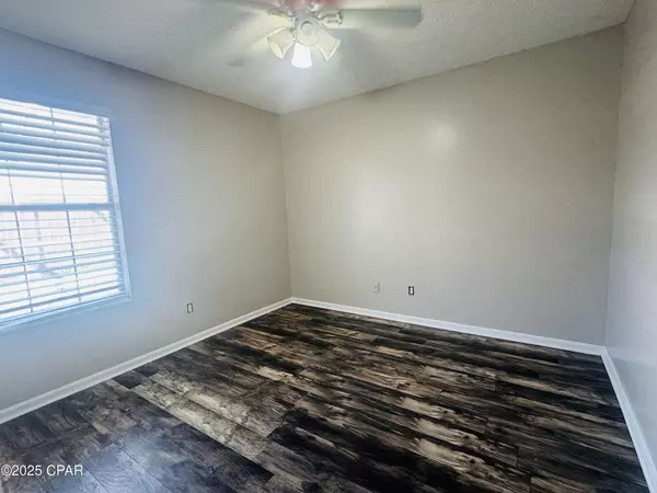 Panama City Beach, FL 32407,919 Pelican Place