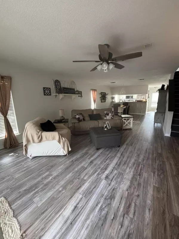 Destin, FL 32541,3861 Indian Trail #106