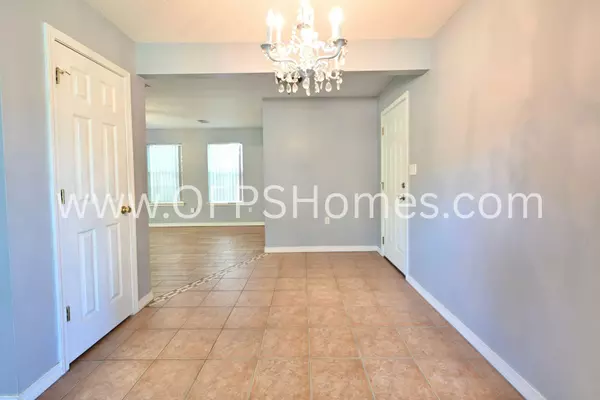 Fort Walton Beach, FL 32547,933 Scenic Oak Lane