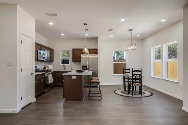 Crestview, FL 32539,751 Amos Street  #A and B