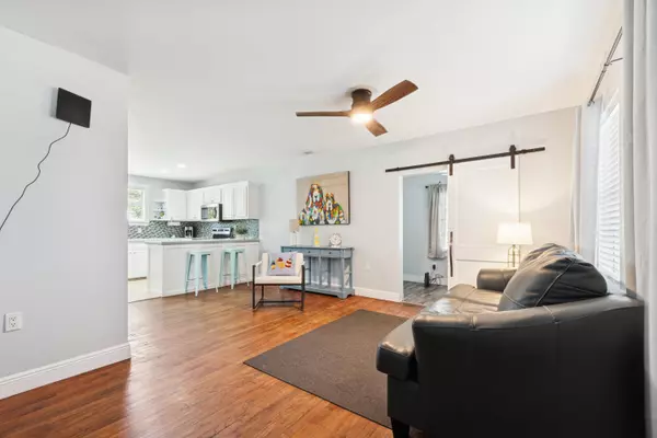Panama City, FL 32401,243 Allen Avenue